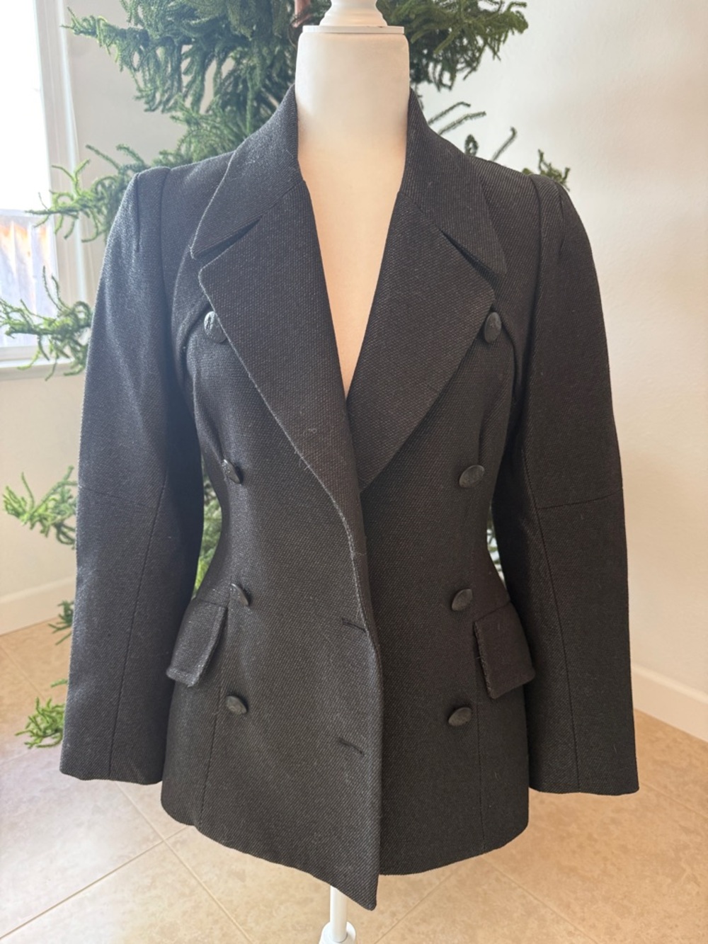 Vintage Tailored Double-Breasted Women's Blazer Jacket in Black